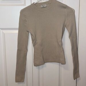 Aritzia babaton long sleeve